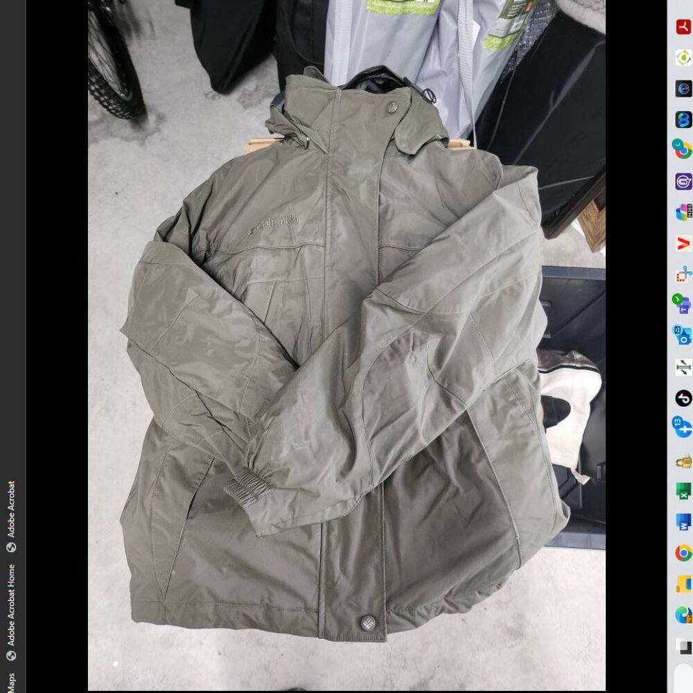 Women's Columbia Coat, size M